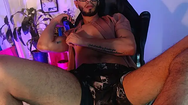 Colby_brown03's Live XXX Chat