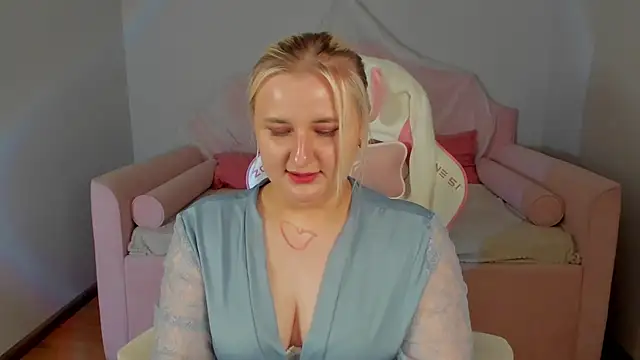 LioraArdyn live XXX chat