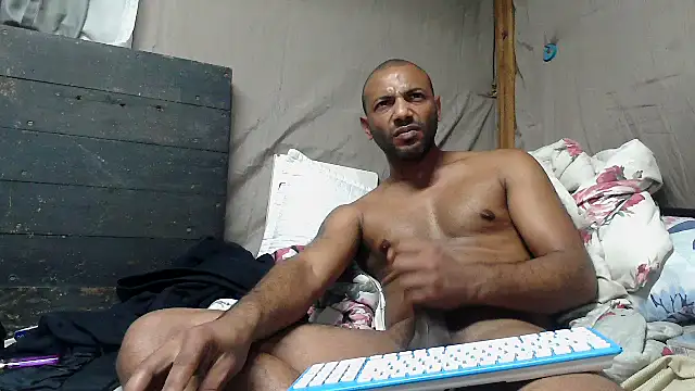 Chat +18 de Camodick ao vivo