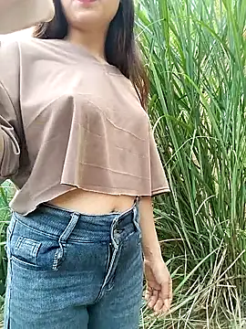 Zoe-Zoee লাইভ XXX চ্যাট