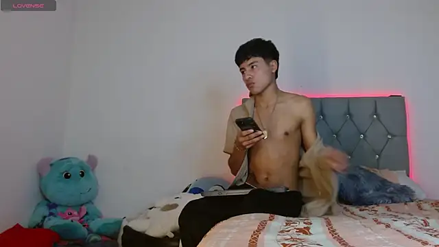 Sebas_fire4 Chat XXX live