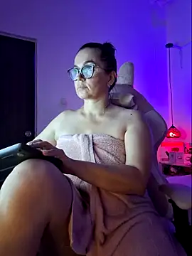 XXX chat uživo modela MariaPau_83