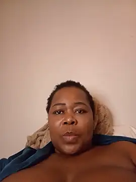Sweetpussy17's Webcam Show
