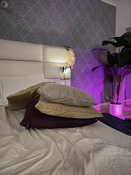 Celeste_Amber Adlı Modelin Canlı XXX Sohbeti