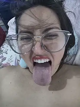 Chat +18 de Fetichista23 ao vivo