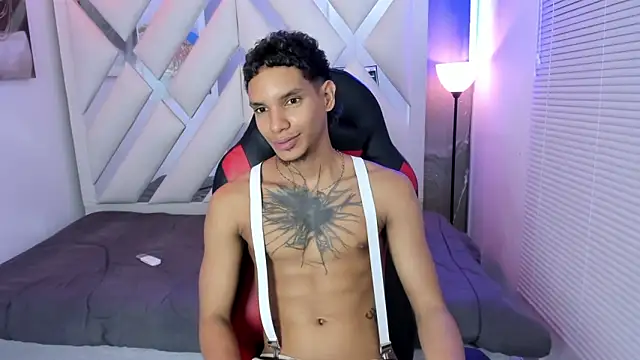 Chat +18 de kai_storm77 ao vivo