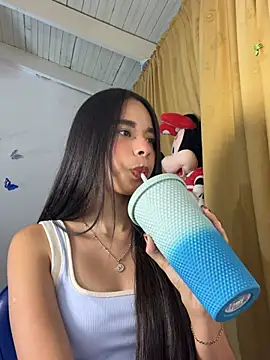 Milleradhara24's Live XXX Chat