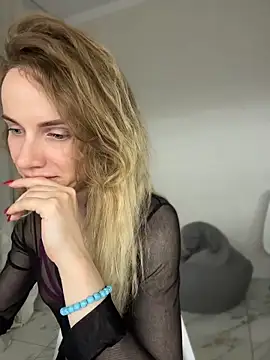 AinyrVixxen's Live XXX Chat