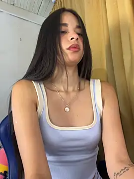Milleradhara24 Live XXX-chat