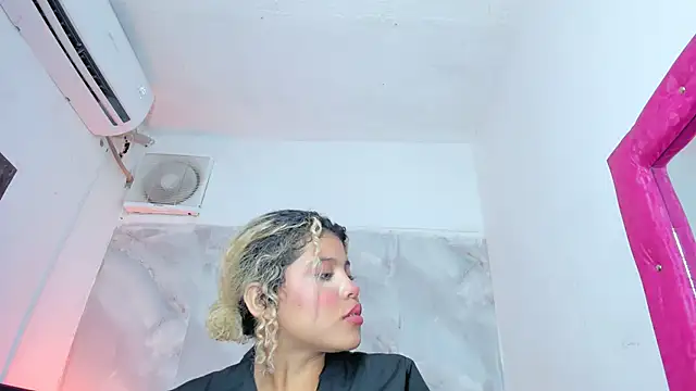sofiacastillo01 现场XXX聊天