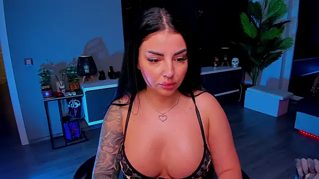 anemarieejolie Chat XXX in diretta