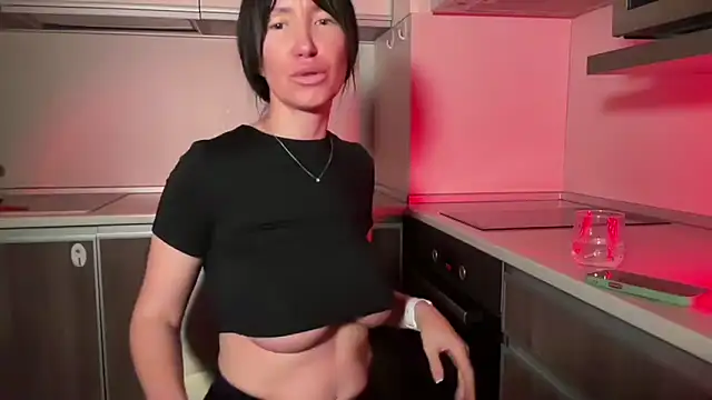Goddess_Tati's Webcam Show