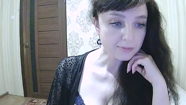 NicoleXRose Chat XXX in diretta