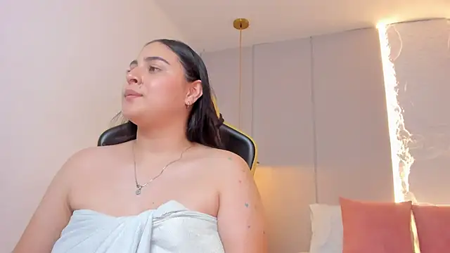 lena_jhons' Live XXX Chat
