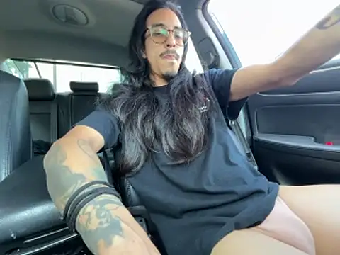 Chat +18 de bigdickkane300 ao vivo
