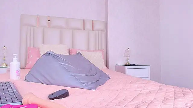 alanarose18: онлайн-секс-чат