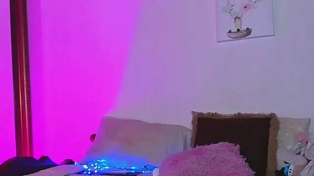 Arianna_Moore 现场XXX聊天