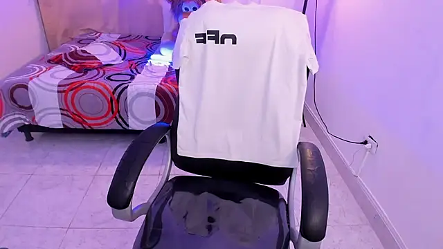 Aron_Boyy Chat XXX live