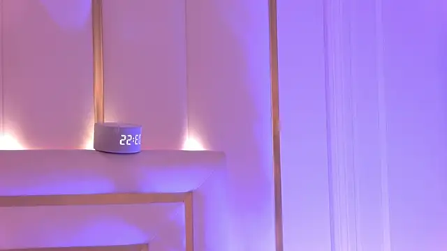 Chat +18 de LeyaFoxhall ao vivo