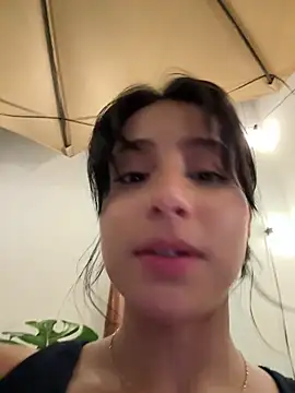 Ale_LewisのライブXXXチャット