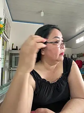 Alinat_ Chat XXX live