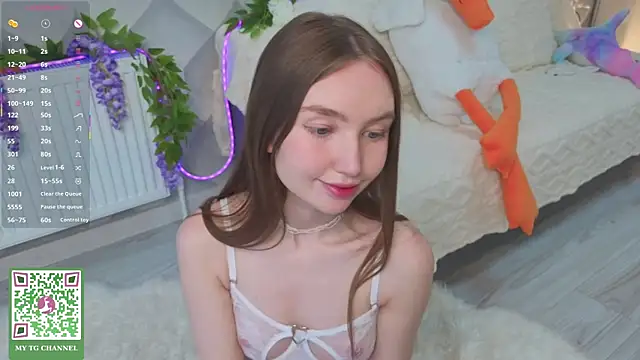 ElfredaTupy Chat XXX live