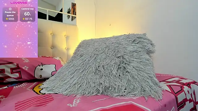 Živý XXX chat MiaEvans0