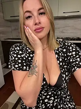 دردشة Hot_Sexy_Angel الجنسية المباشرة