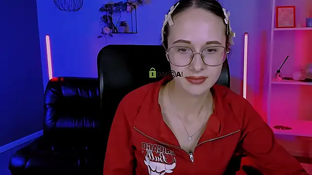 mona_cloud's Live XXX Chat