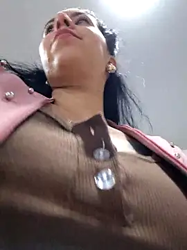 Luianna's Live XXX Chat