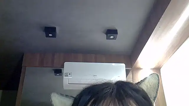 Онлайн чат XXX SkinnyKitten