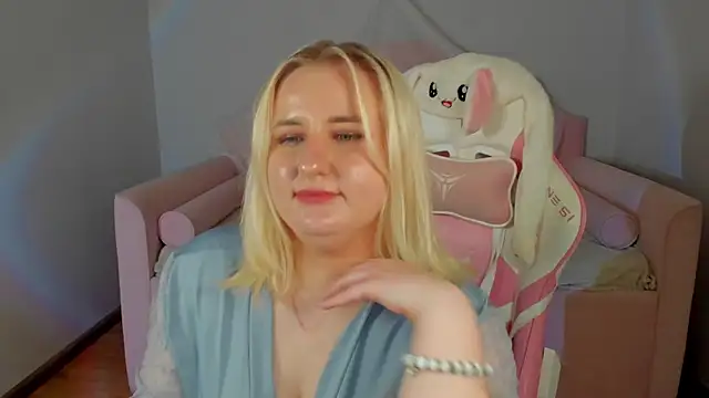 LioraArdyn's Live XXX Chat