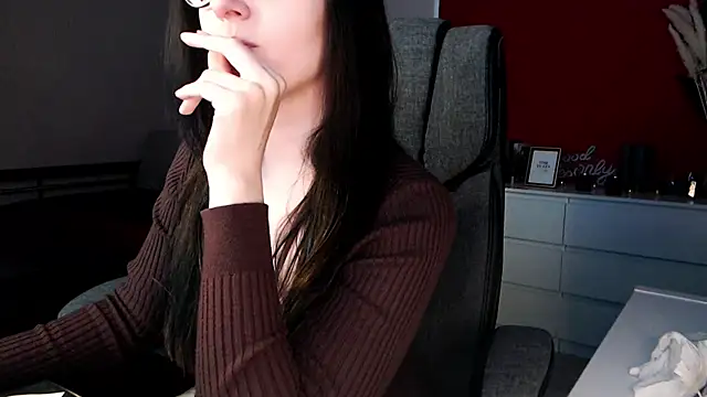 Živý XXX chat Alina_Lamour