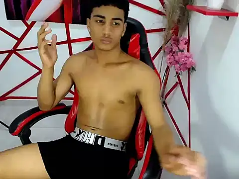 oliver-parker Webcamshow