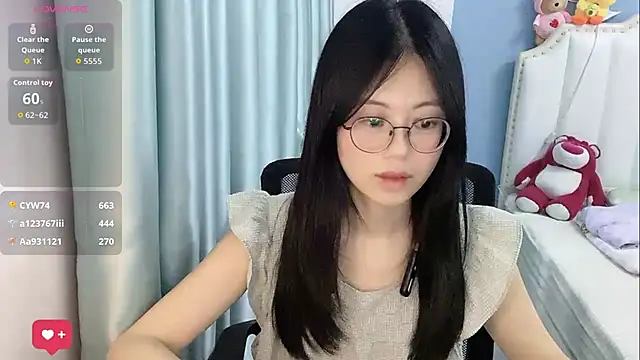 Luna-666 网络视讯表演