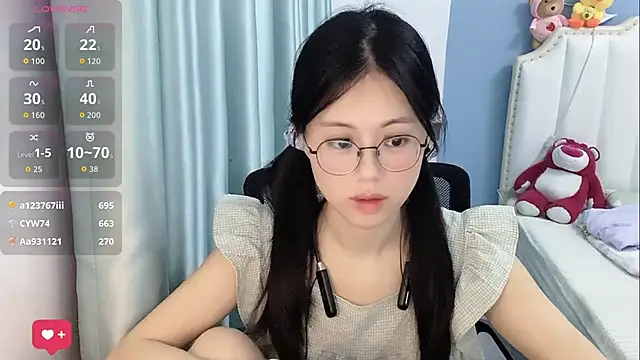 Luna-666's Live XXX Chat