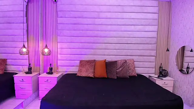 VictoriaaBlair Chat XXX in diretta