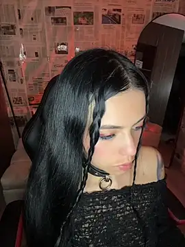i_am_nina_'s Live XXX Chat