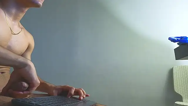Sebastian_Vega Live XXX-Chat