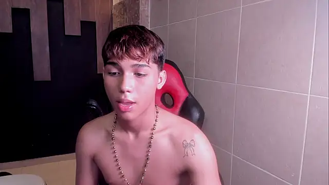 Andres_Landers' Webcam Show