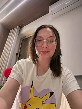 The_Snowwhitee's Live XXX Chat