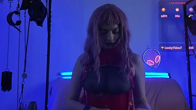 Chat +18 de CyberXGoddess ao vivo
