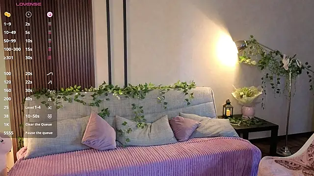 دردشة linaloon الجنسية المباشرة