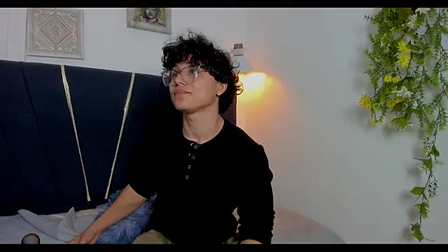latin_beast4 élő XXX-chatje