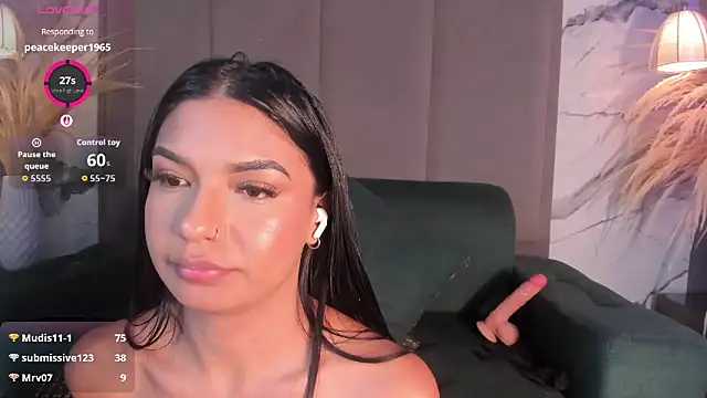 Chatroom XXX en direct de Jazmiin_Evans