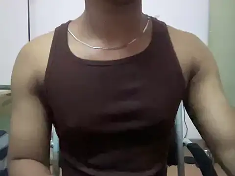 ishanon Adlı Modelin Canlı XXX Sohbeti