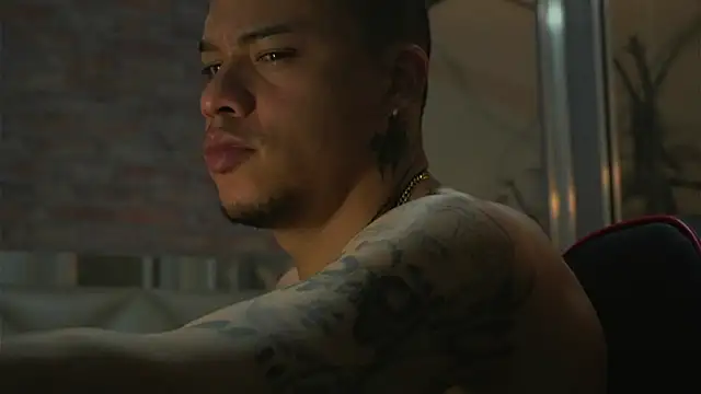 Chat XXX ao vivo de AlphaMasterXxx