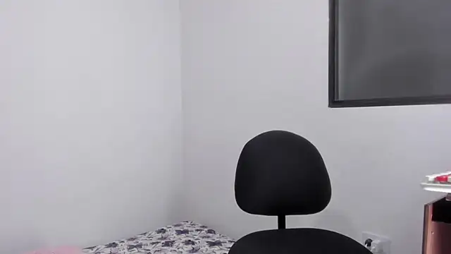 Živý XXX chat Emma_lean