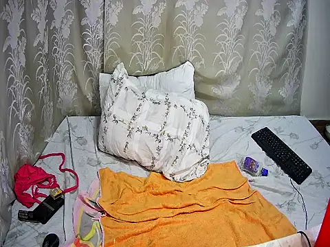 happy_sonia Chat XXX live