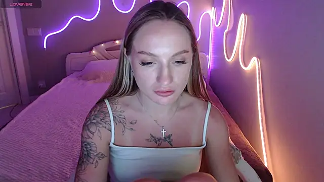 Онлайн чат XXX MirrraMisss
